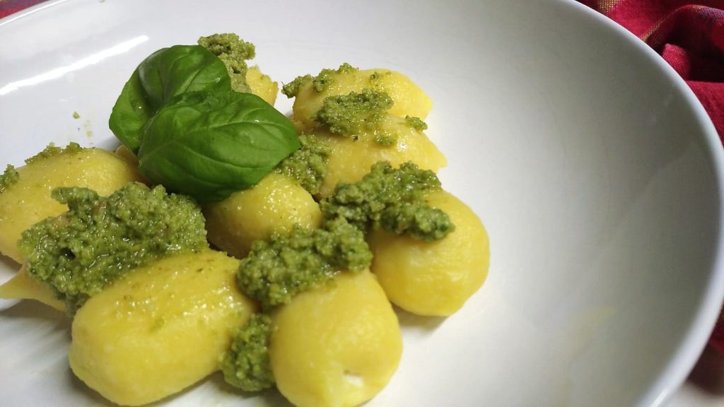 Gnocchi al pesto