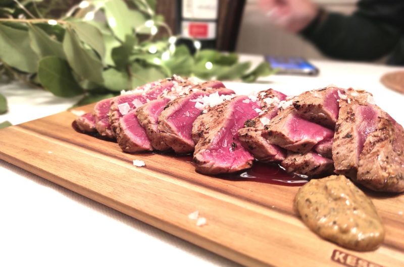 Tataki de ternera con marinada de mostaza