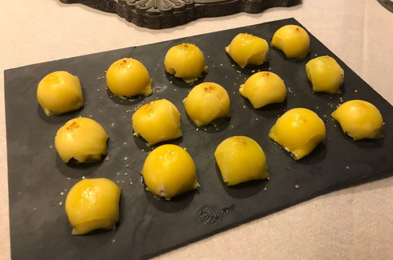 Bombones de mango y foie