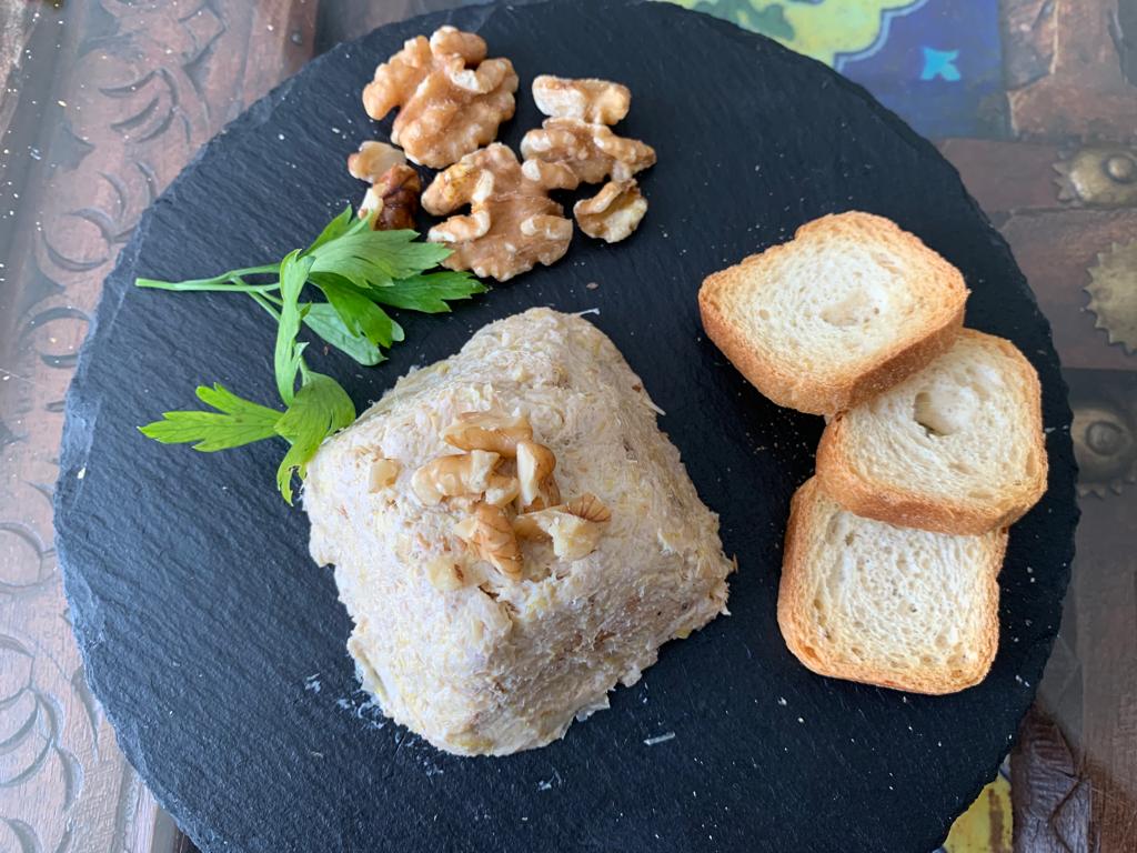 Paté de puerros y nueces